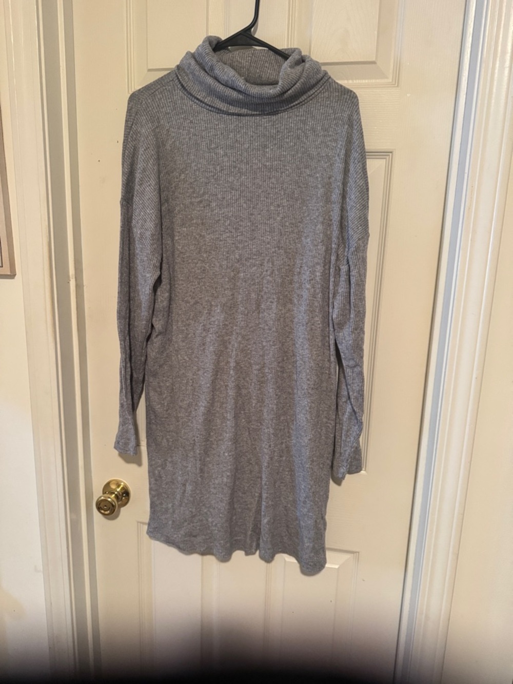 Time and Tru Light Gray Ribbed Turtleneck Sweater Dress